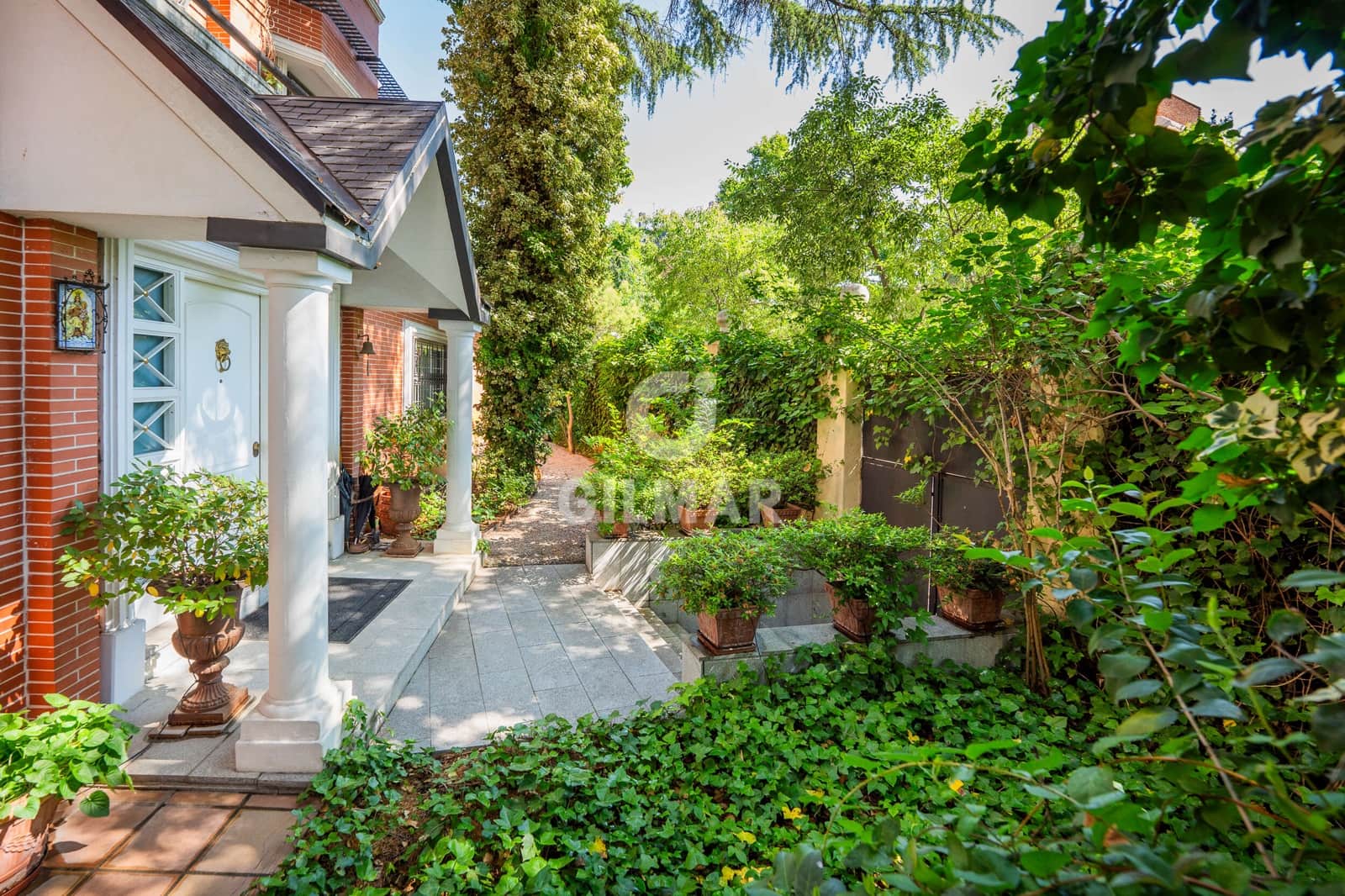 6 soveværelse Villa til salg i Madrid by med swimmingpool garage - € 5.300.000 (Ref: 9234061)