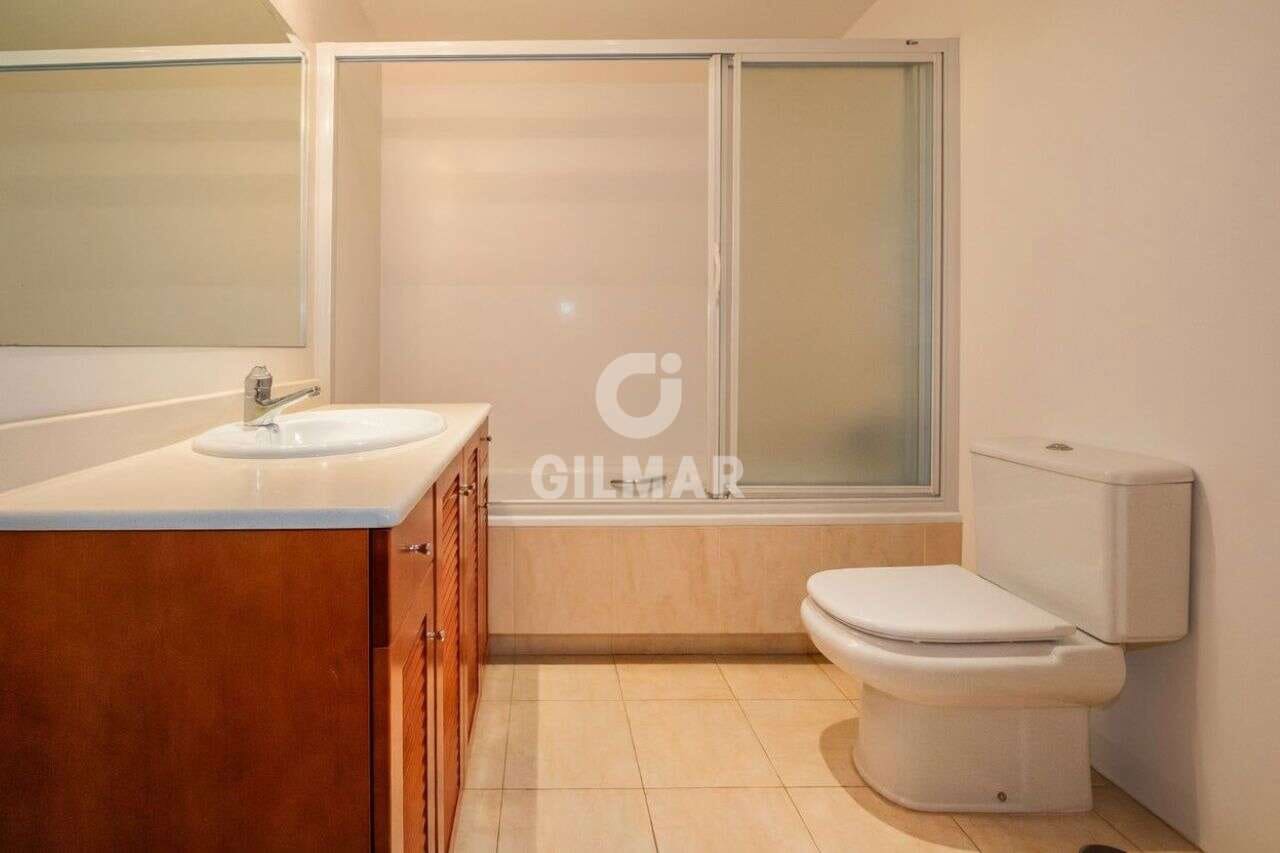6 bedroom Villa for sale in Madrid city with pool garage - € 5,300,000 (Ref: 9234061)