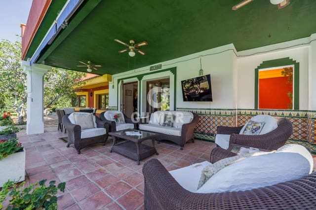 5 soveværelse Villa til salg i San Sebastián de los Reyes - € 2.880.000 (Ref: 9235767)