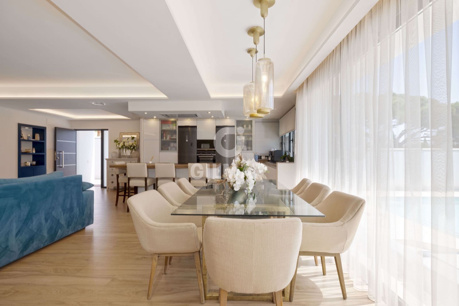 5 soverom Villa til salgs i Marbella med svømmebasseng garasje - € 1 800 000 (Ref: 9235768)