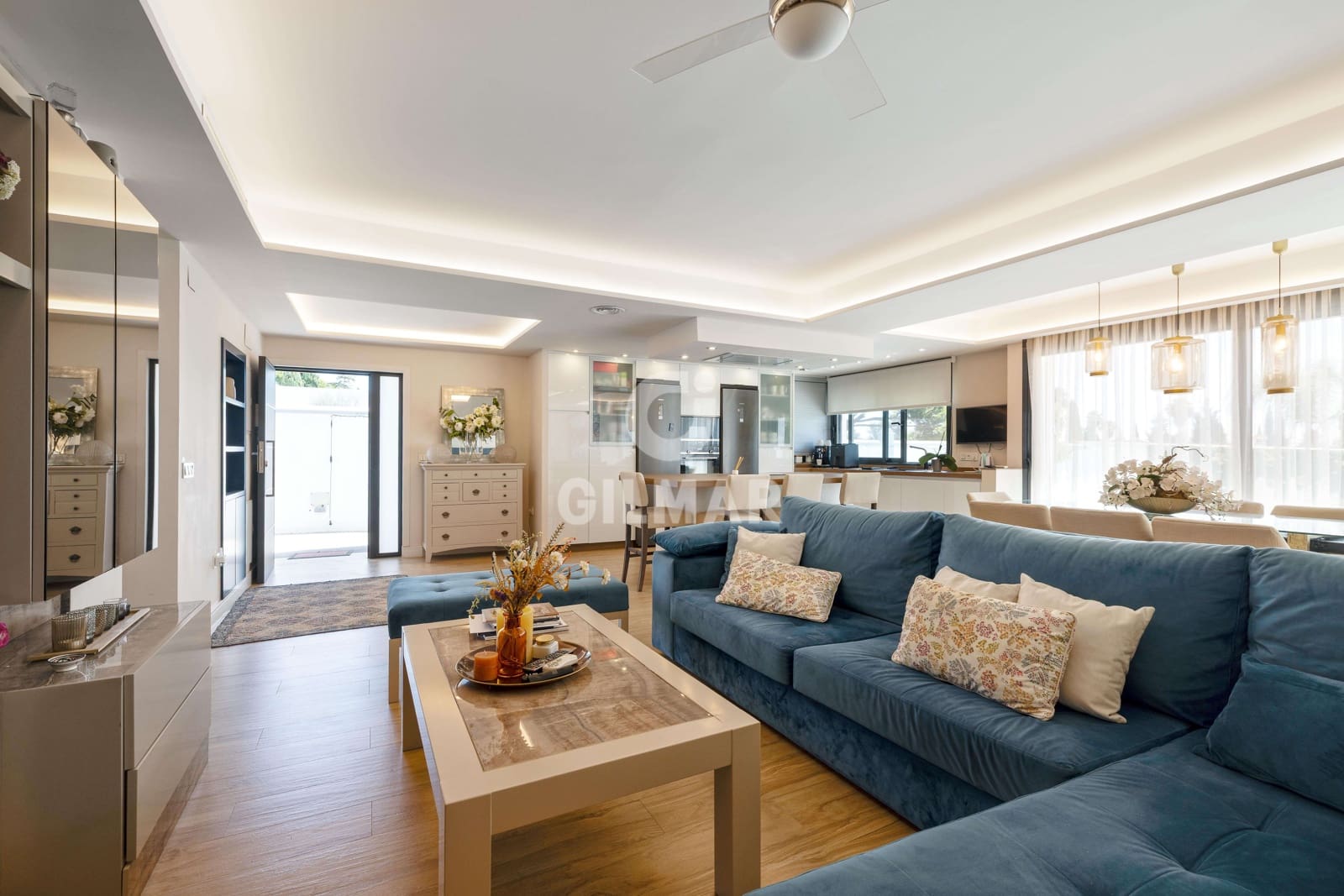 5 soverom Villa til salgs i Marbella med svømmebasseng garasje - € 1 800 000 (Ref: 9235768)