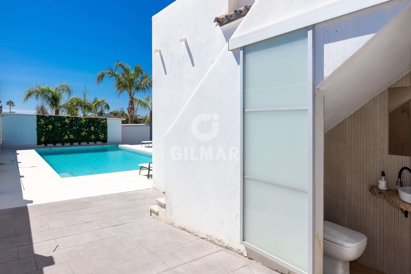 5 soverom Villa til salgs i Marbella med svømmebasseng garasje - € 1 800 000 (Ref: 9235768)