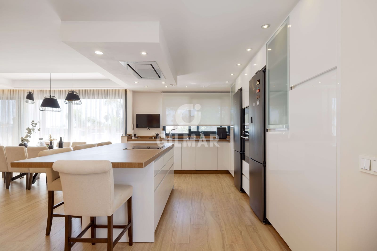 5 soverom Villa til salgs i Marbella med svømmebasseng garasje - € 1 800 000 (Ref: 9235768)