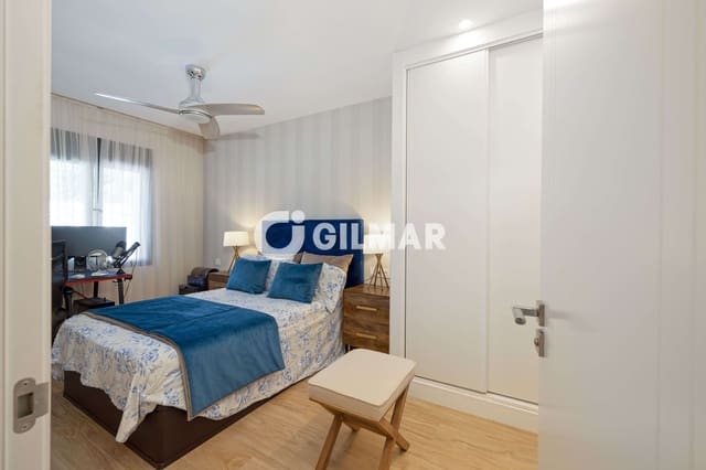 Chalet de 5 habitaciones en Valdeolletas - Las Cancelas - Xarblanca, Marbella en venta con piscina garaje - 1.700.000 € (Ref: 9235768)