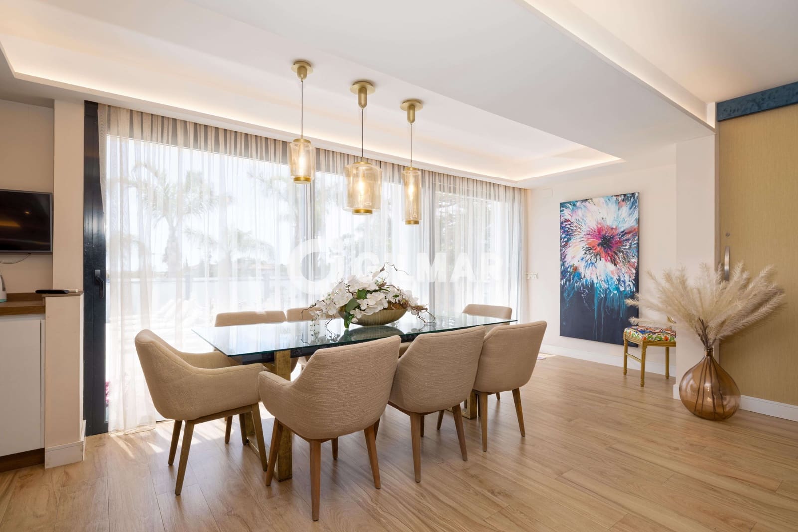 5 bedroom Villa for sale in Marbella with pool garage - € 1,700,000 (Ref: 9235768)