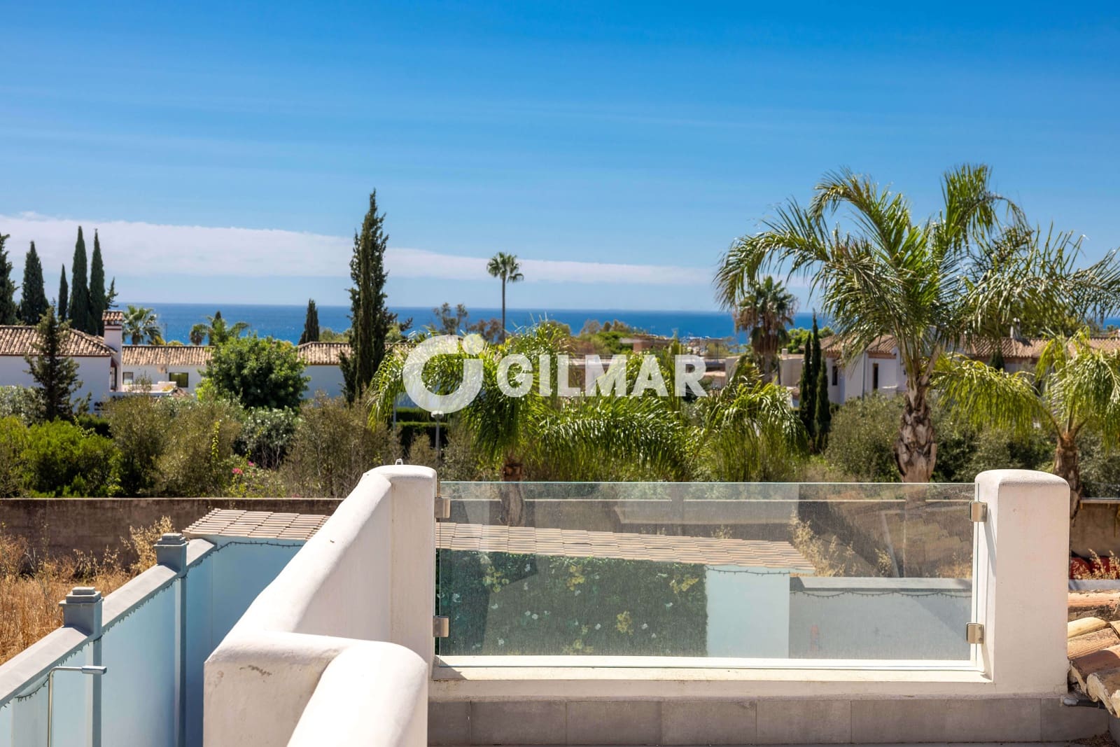 5 bedroom Villa for sale in Marbella with pool garage - € 1,700,000 (Ref: 9235768)
