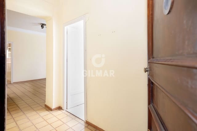 4 makuuhuone Asunto myytävänä paikassa La Malagueta, Málaga kaupunki - 650 000 € (Ref: 9238868)