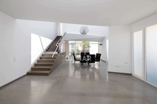 4 soveværelse Villa til salg i El Atabal, Málaga by med swimmingpool garage - € 850.000 (Ref: 9238871)