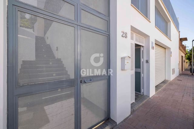 4 soveværelse Villa til salg i El Atabal, Málaga by med swimmingpool garage - € 850.000 (Ref: 9238871)
