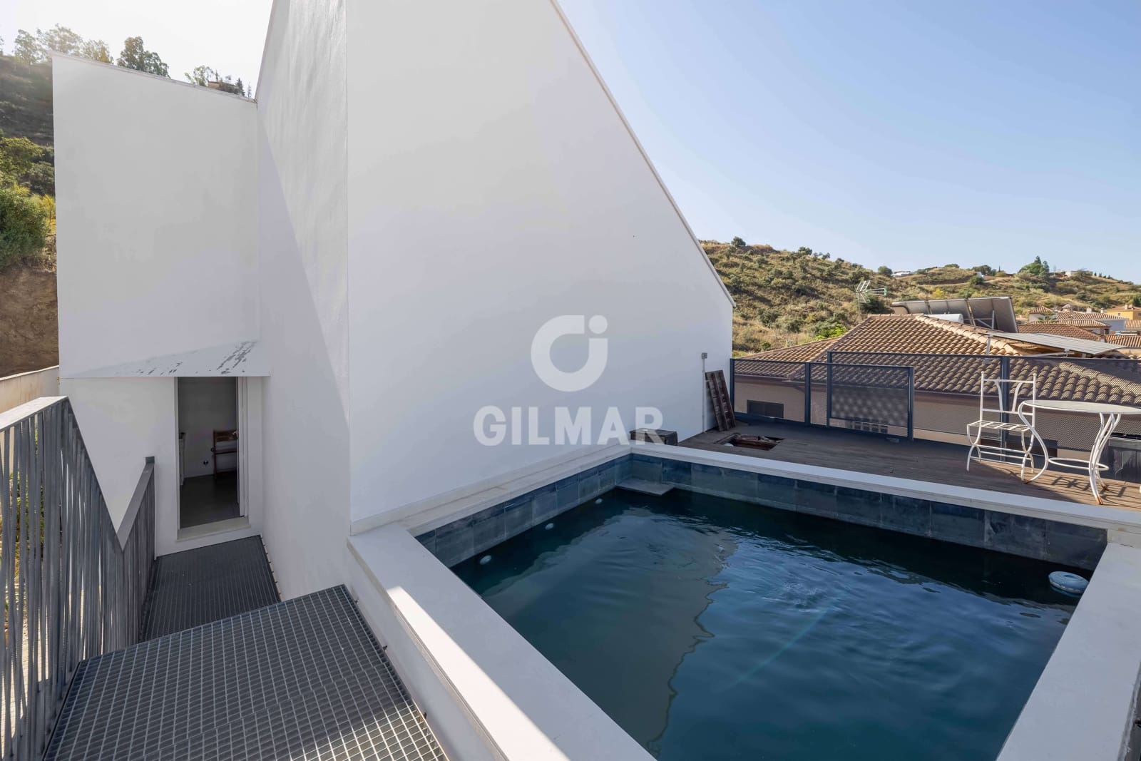 4 soveværelse Villa til salg i Puerto de la Torre med swimmingpool garage - € 850.000 (Ref: 9238871)