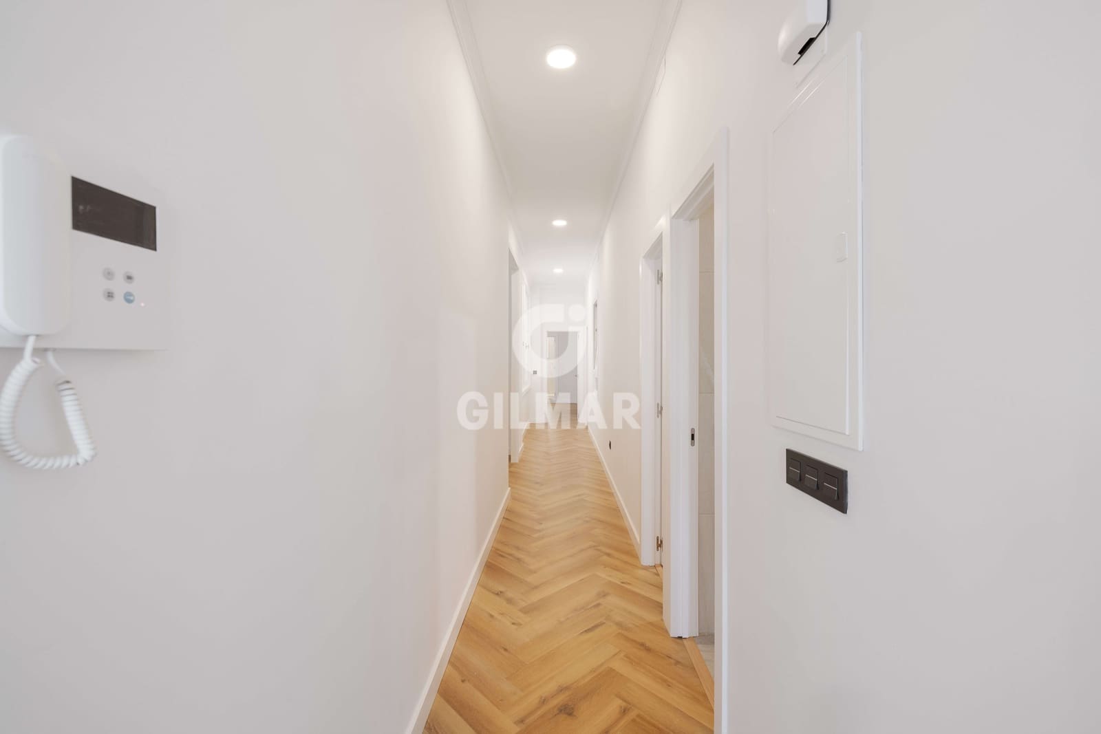 4 soveværelse Lejlighed til salg i Malaga by med garage - € 1.499.000 (Ref: 9238873)