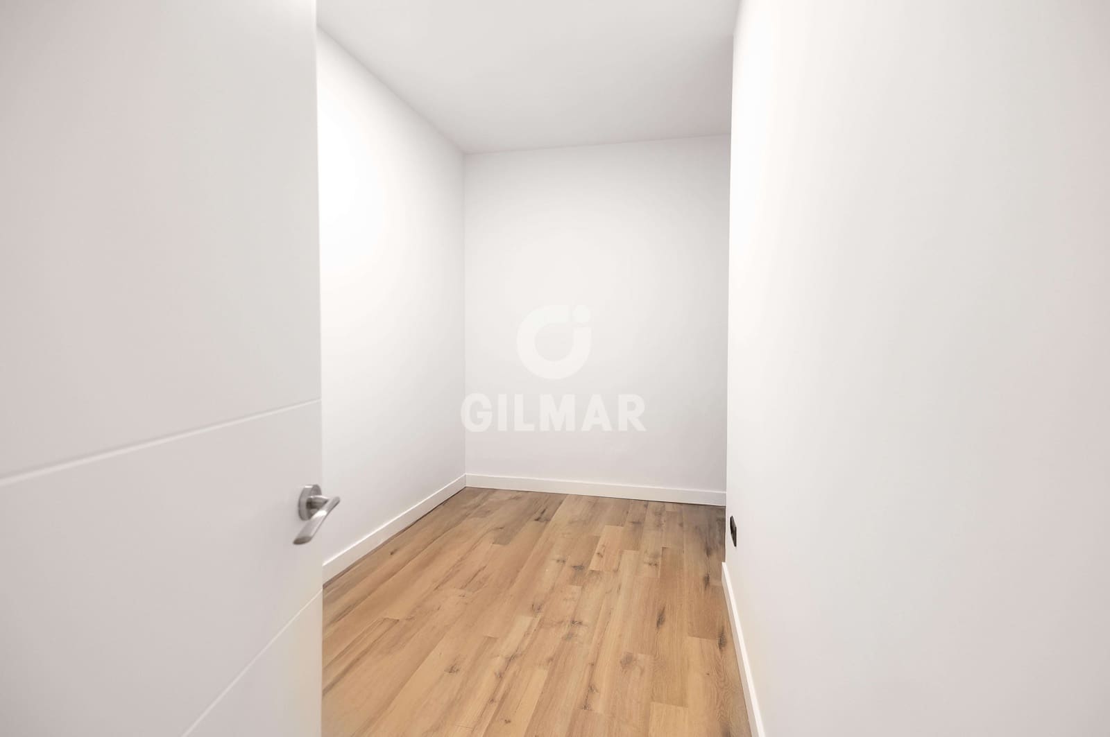 4 soveværelse Lejlighed til salg i Malaga by med garage - € 1.499.000 (Ref: 9238873)