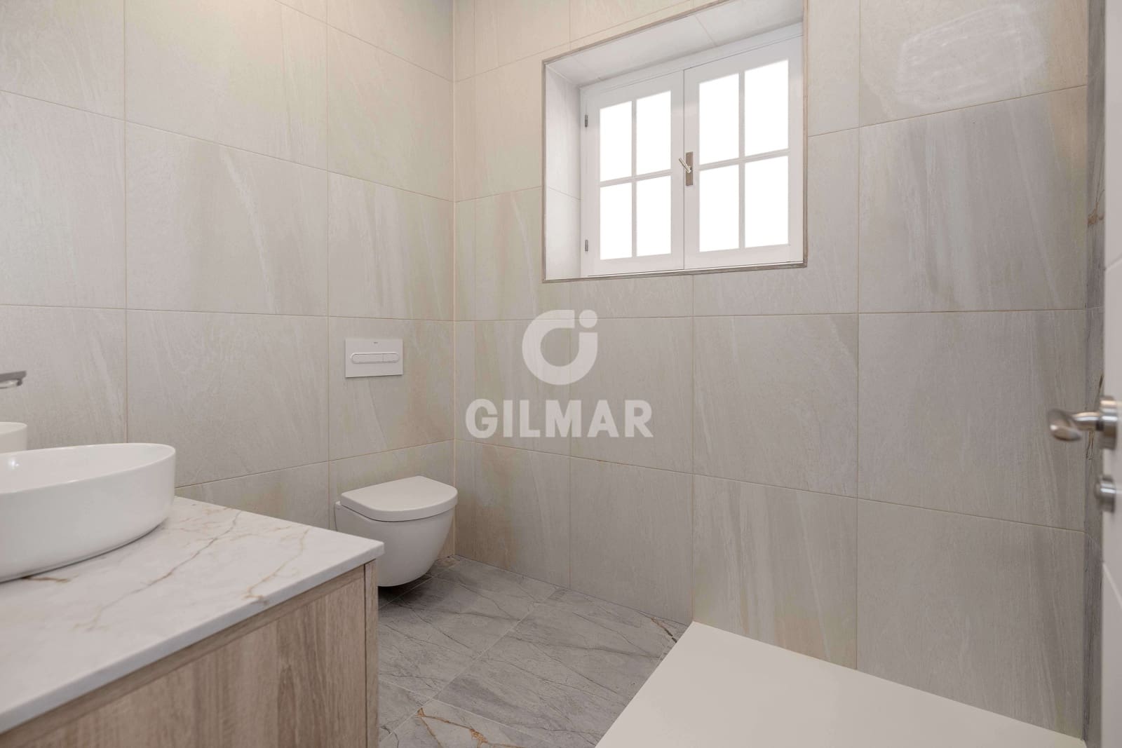 4 soveværelse Lejlighed til salg i Malaga by med garage - € 1.499.000 (Ref: 9238873)