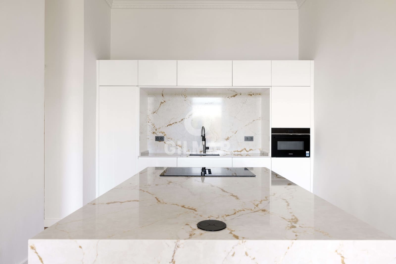 4 soveværelse Lejlighed til salg i Malaga by med garage - € 1.499.000 (Ref: 9238873)