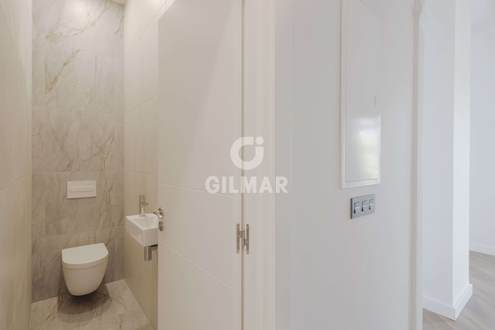 4 soveværelse Lejlighed til salg i Malaga by med garage - € 1.499.000 (Ref: 9238873)