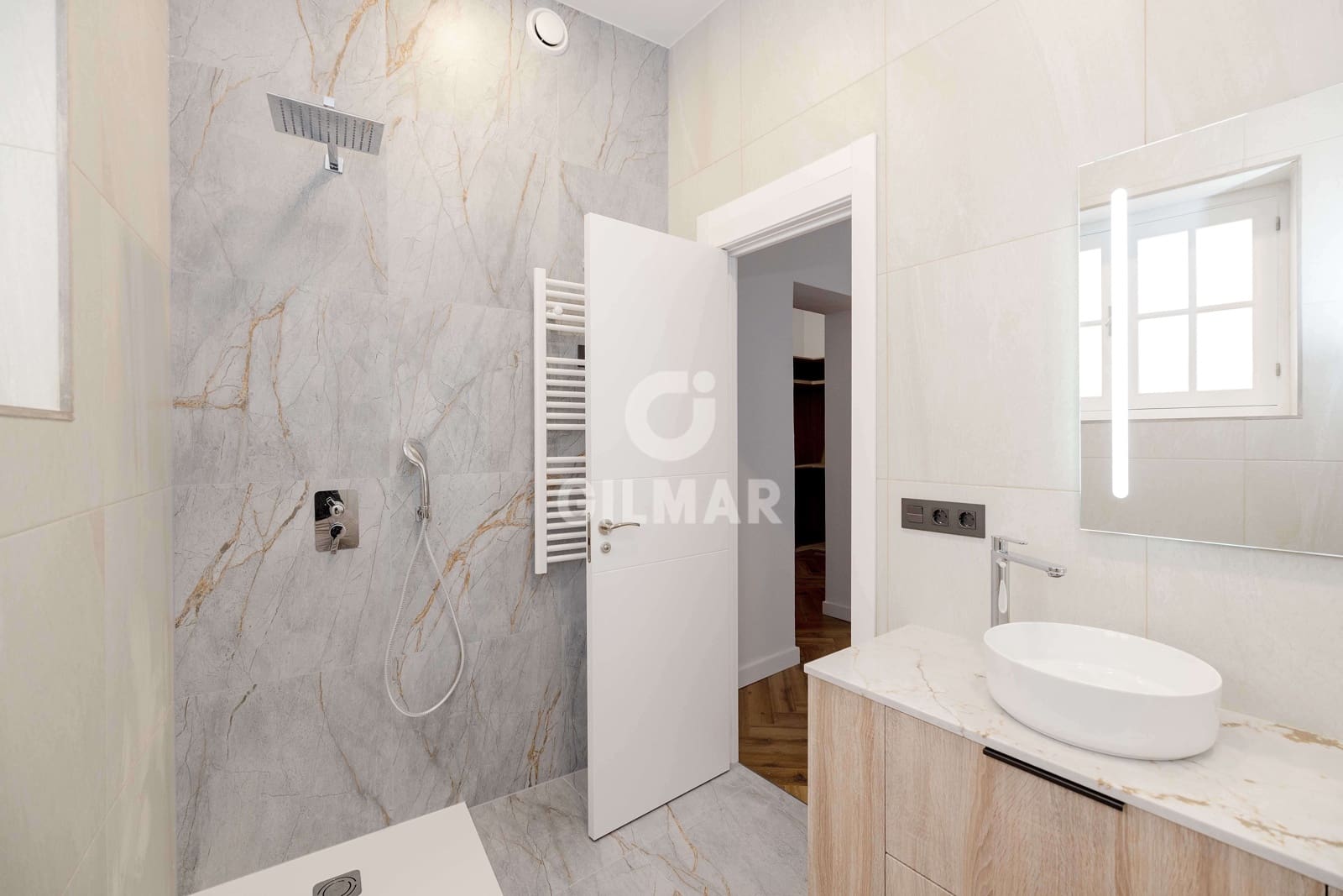 4 soveværelse Lejlighed til salg i Malaga by med garage - € 1.499.000 (Ref: 9238873)