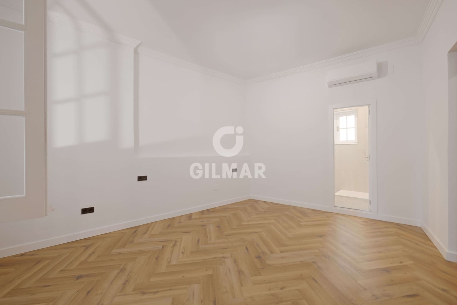 4 soveværelse Lejlighed til salg i Malaga by med garage - € 1.499.000 (Ref: 9238873)