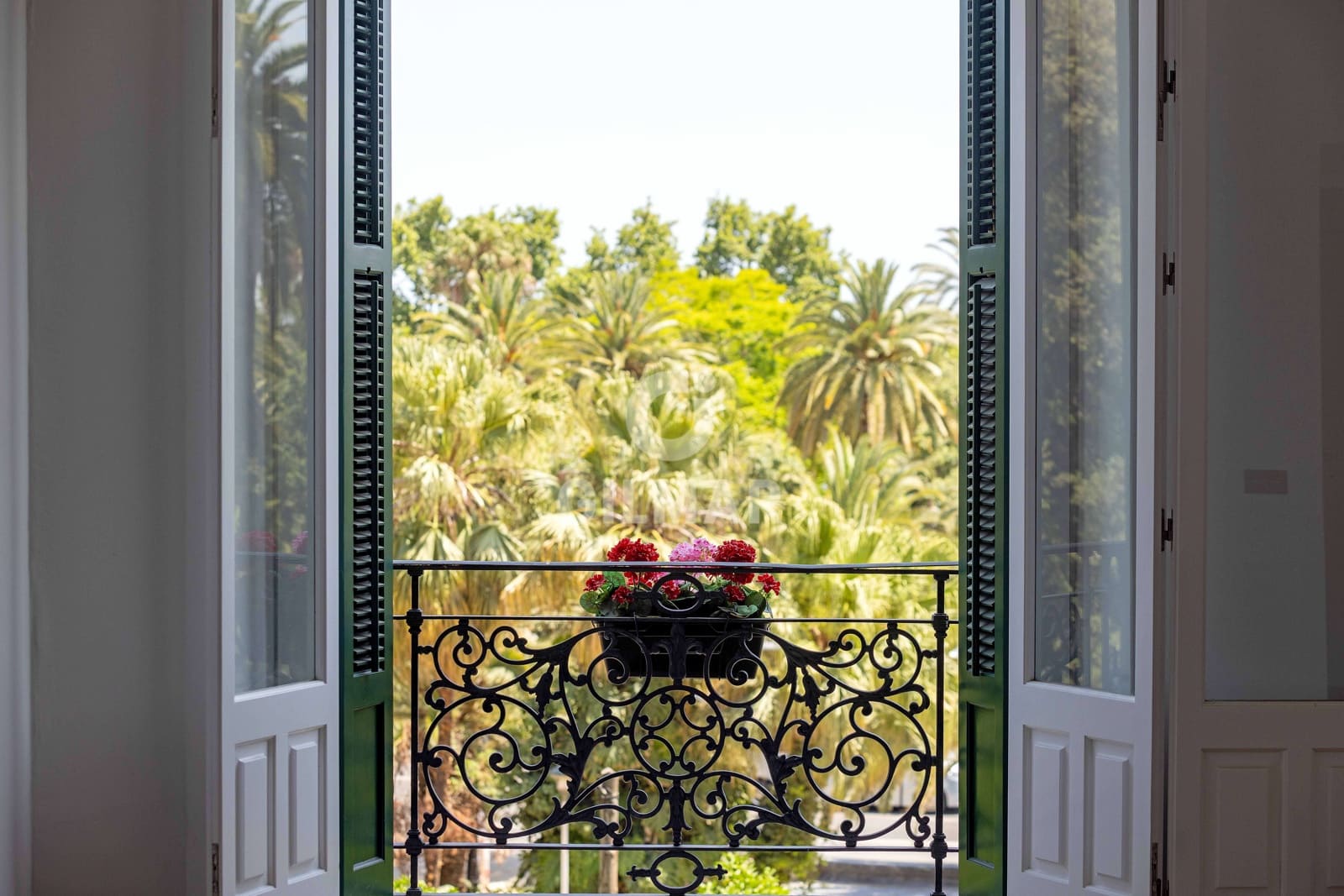 4 soveværelse Lejlighed til salg i Malaga by med garage - € 1.499.000 (Ref: 9238873)