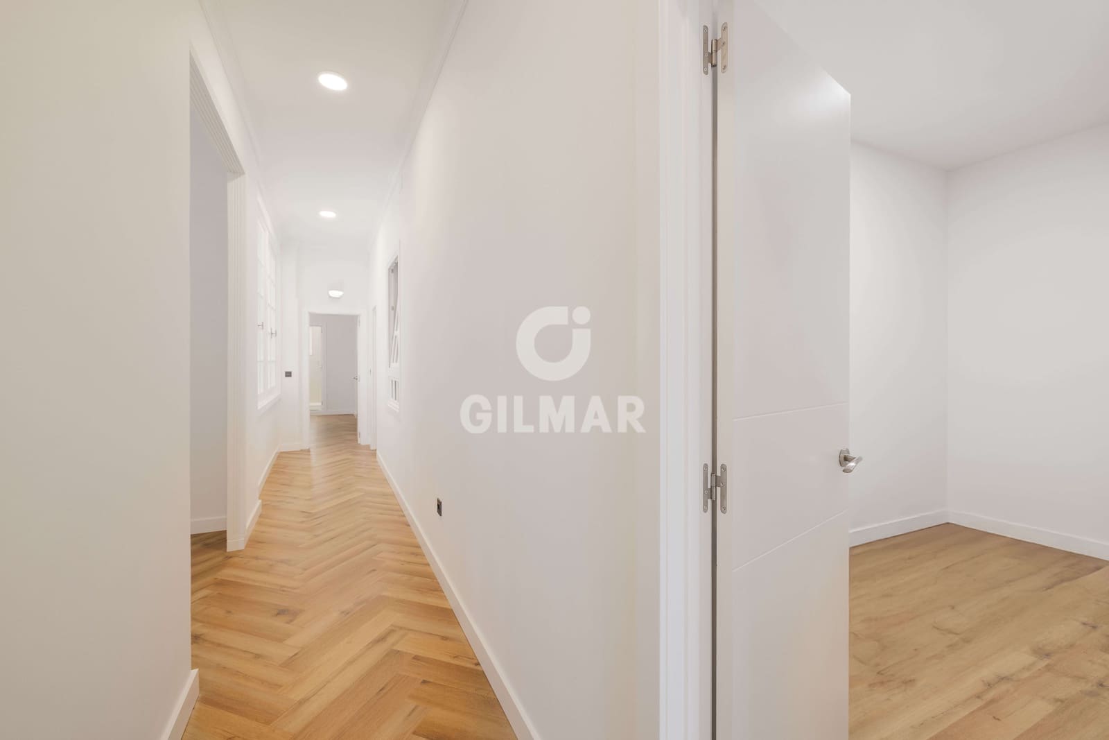 4 soveværelse Lejlighed til salg i Malaga by med garage - € 1.499.000 (Ref: 9238873)