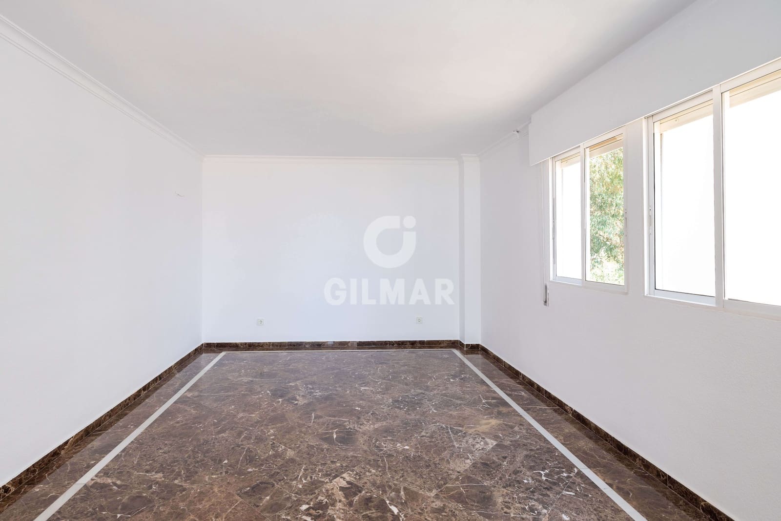 4 soveværelse Penthouse til salg i Malaga by med swimmingpool garage - € 1.300.000 (Ref: 9239362)