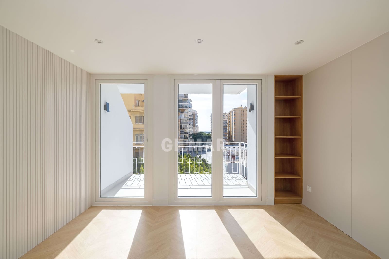 Piso de 3 habitaciones en Málaga ciudad en venta - 890.000 € (Ref: 9239365)