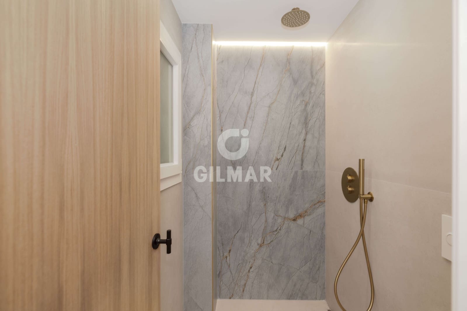 Piso de 3 habitaciones en Málaga ciudad en venta - 890.000 € (Ref: 9239365)