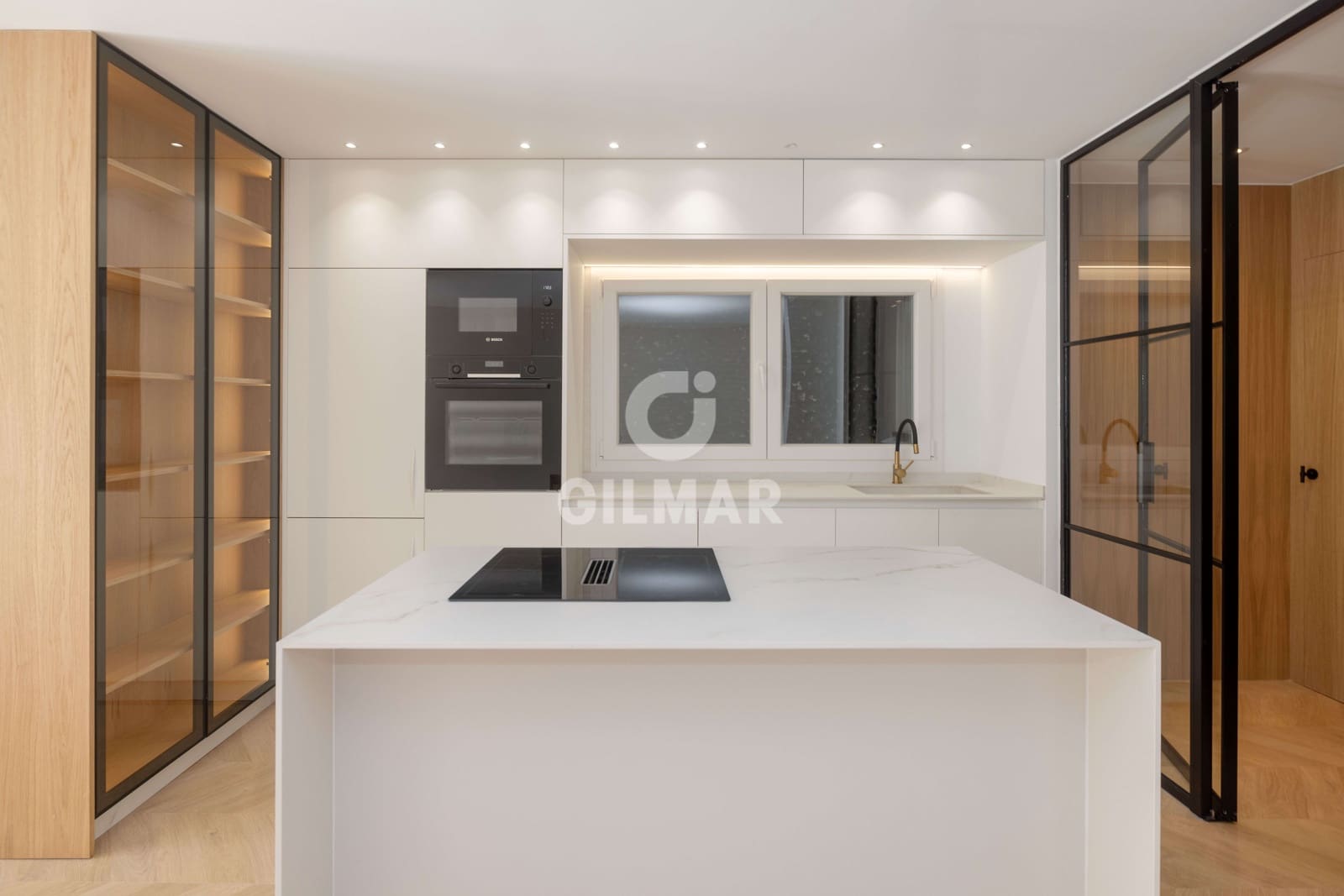 Piso de 3 habitaciones en Málaga ciudad en venta - 890.000 € (Ref: 9239365)