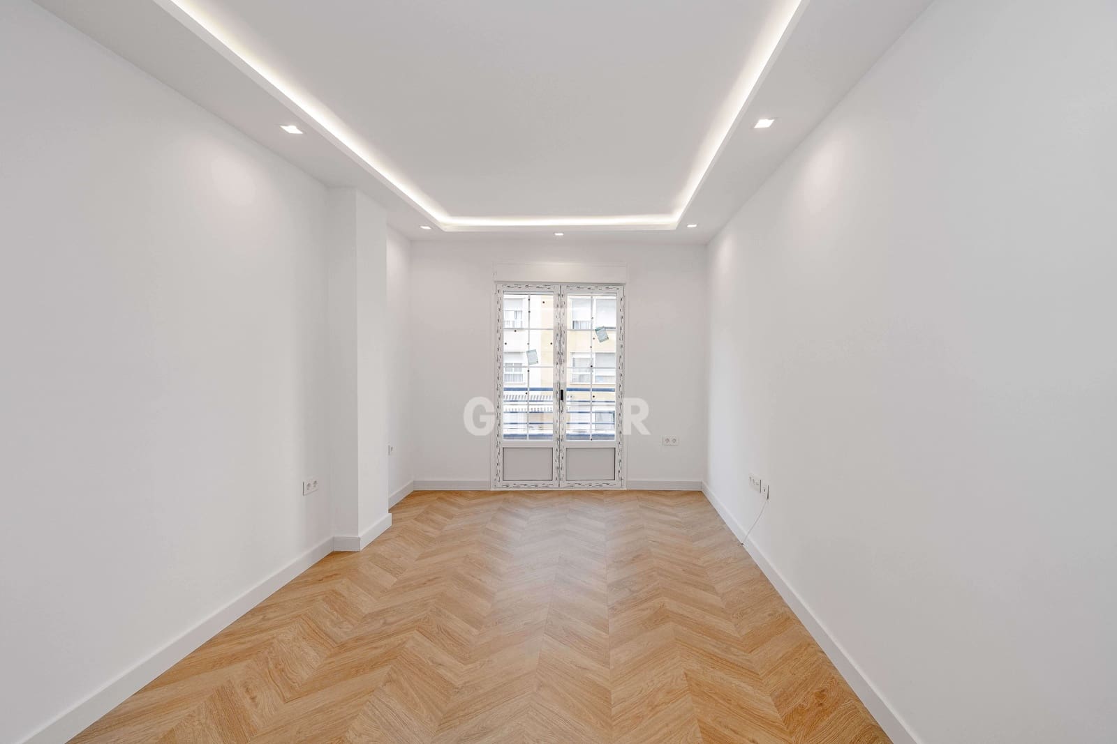 1 soveværelse Lejlighed til salg i Malaga by med garage - € 293.000 (Ref: 9239367)