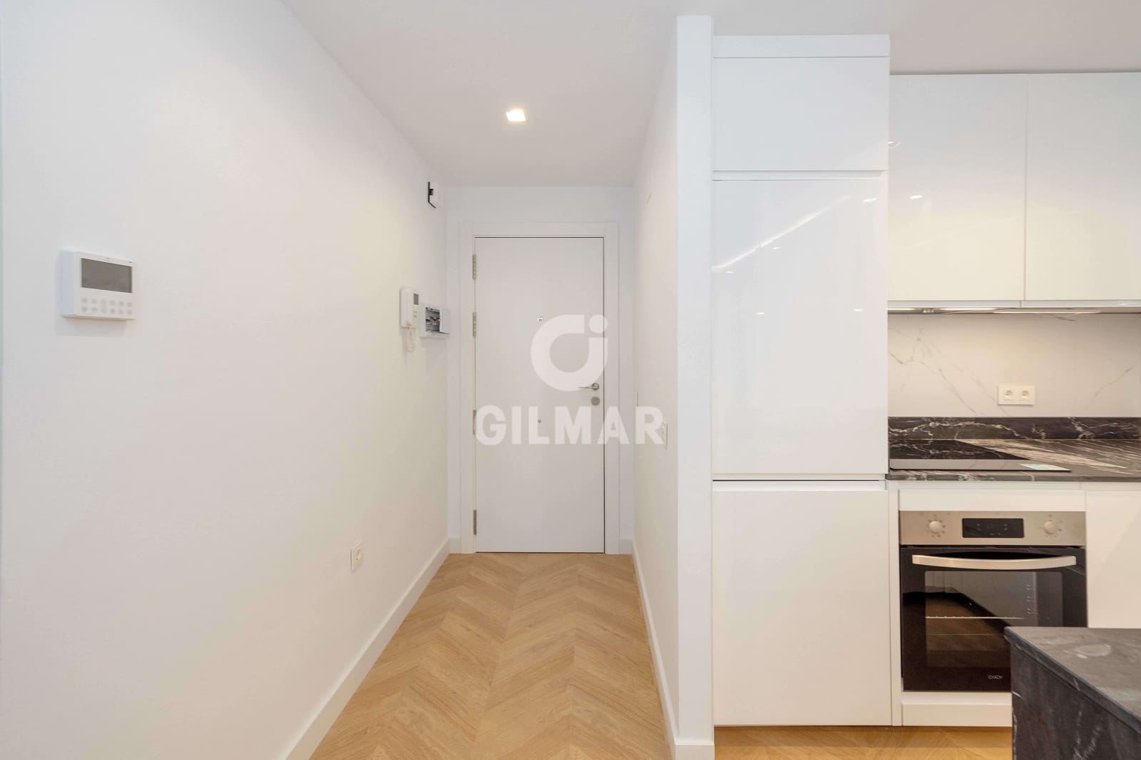 1 soveværelse Lejlighed til salg i Malaga by med garage - € 293.000 (Ref: 9239367)