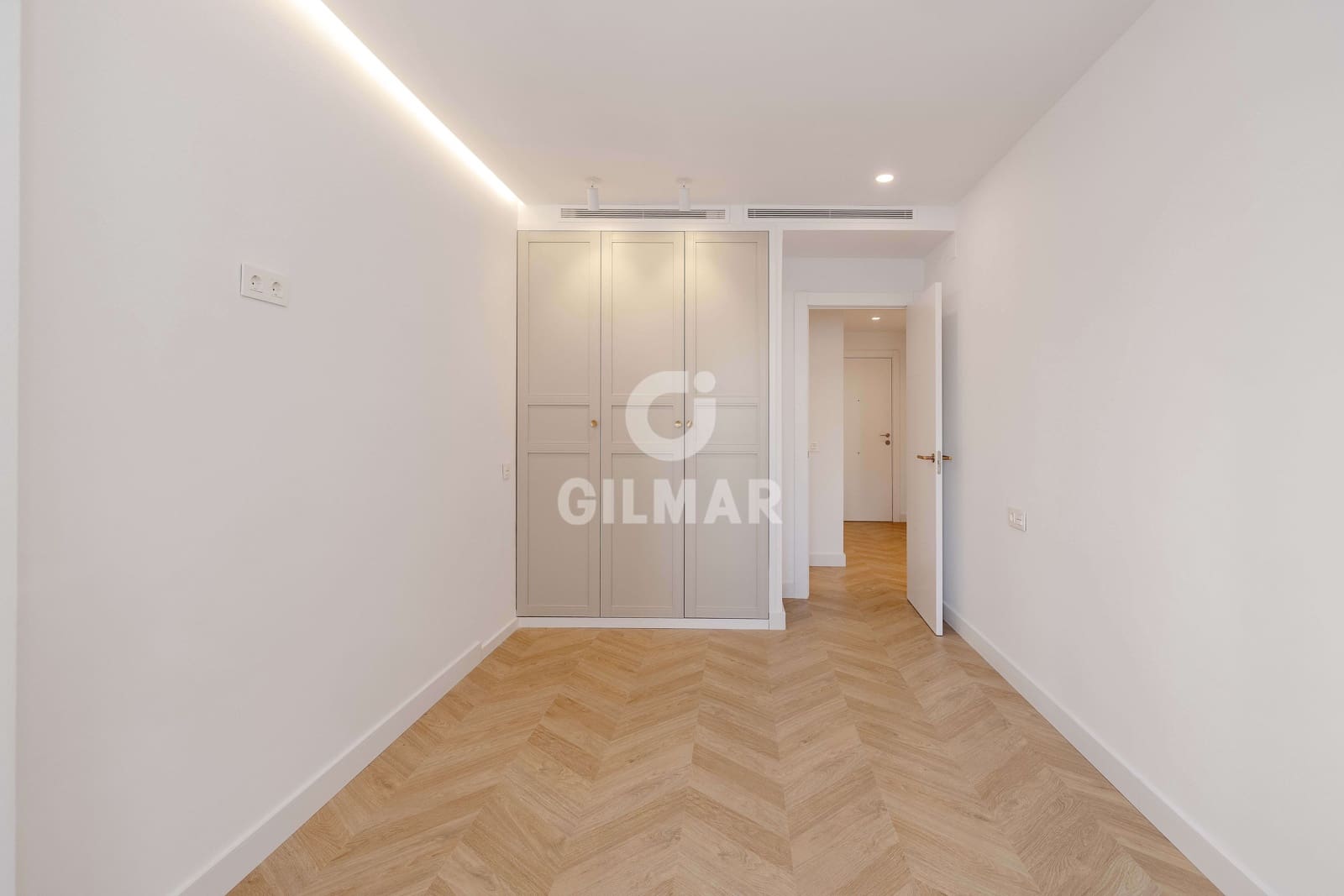 1 soveværelse Lejlighed til salg i Malaga by med garage - € 293.000 (Ref: 9239367)