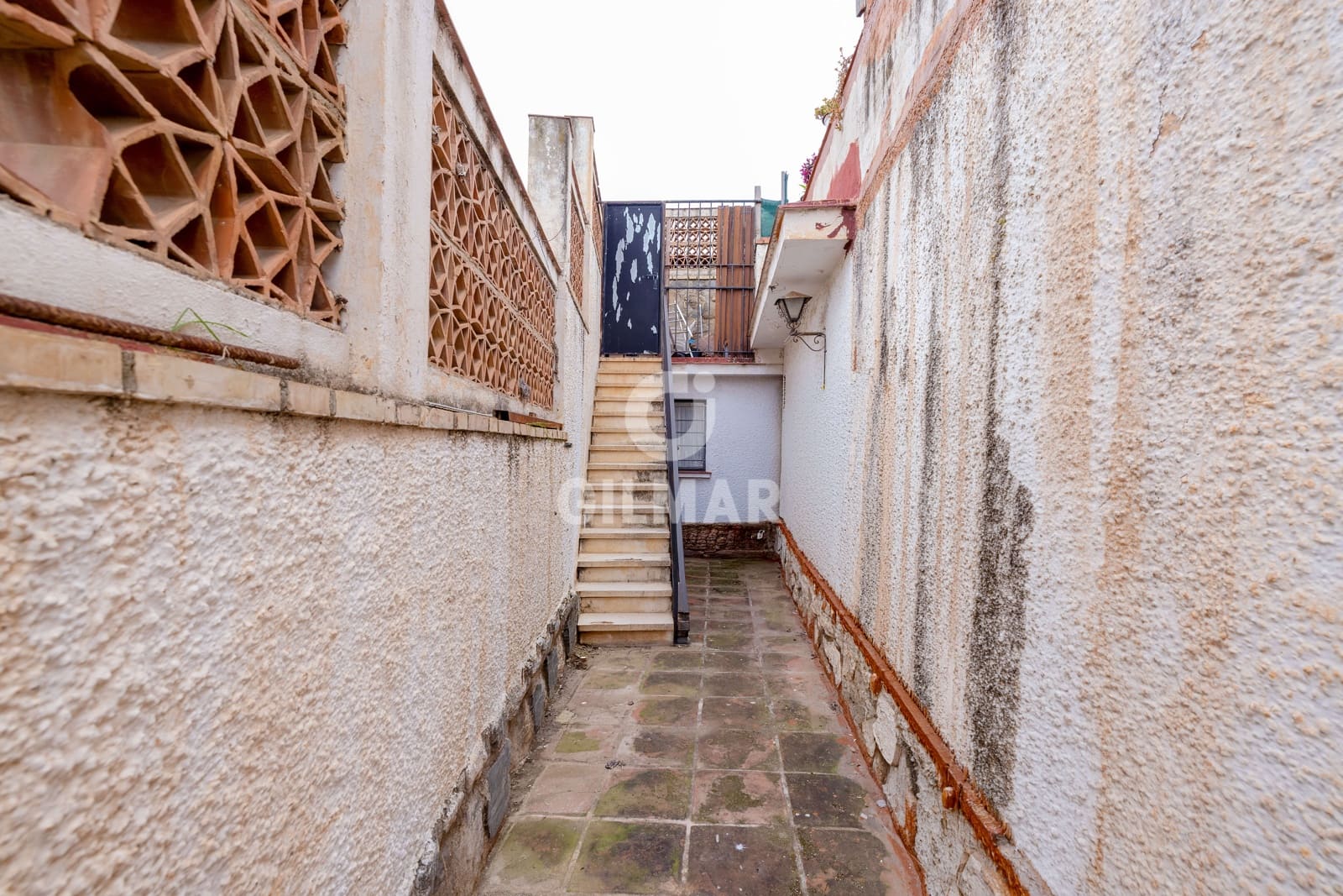 6 soveværelse Villa til salg i Malaga by med garage - € 825.000 (Ref: 9239368)