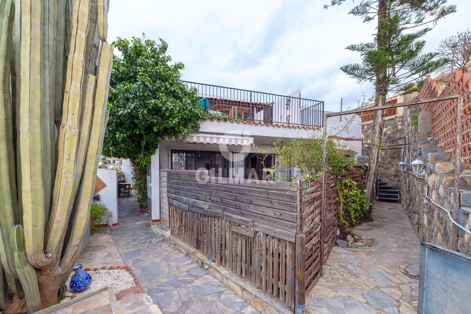 6 soveværelse Villa til salg i Malaga by med garage - € 825.000 (Ref: 9239368)