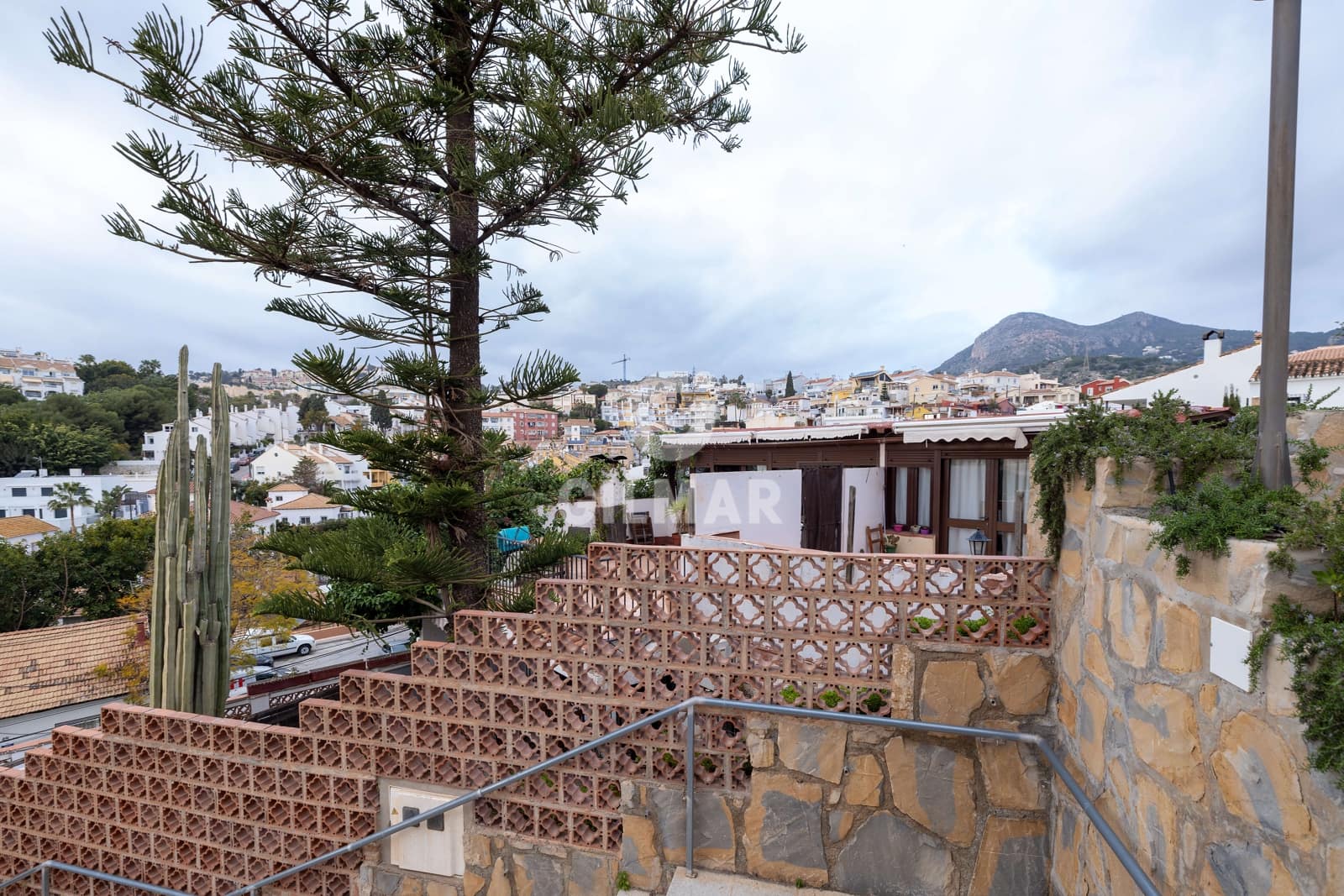 6 soveværelse Villa til salg i Malaga by med garage - € 825.000 (Ref: 9239368)