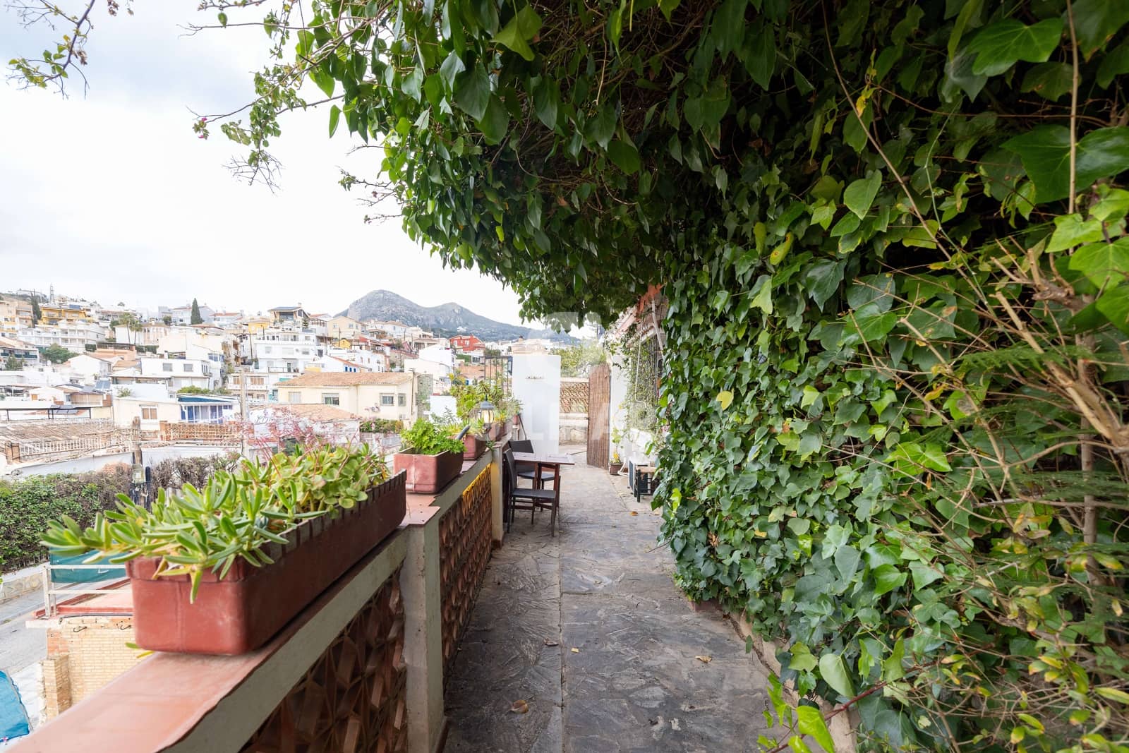 6 soveværelse Villa til salg i Malaga by med garage - € 825.000 (Ref: 9239368)