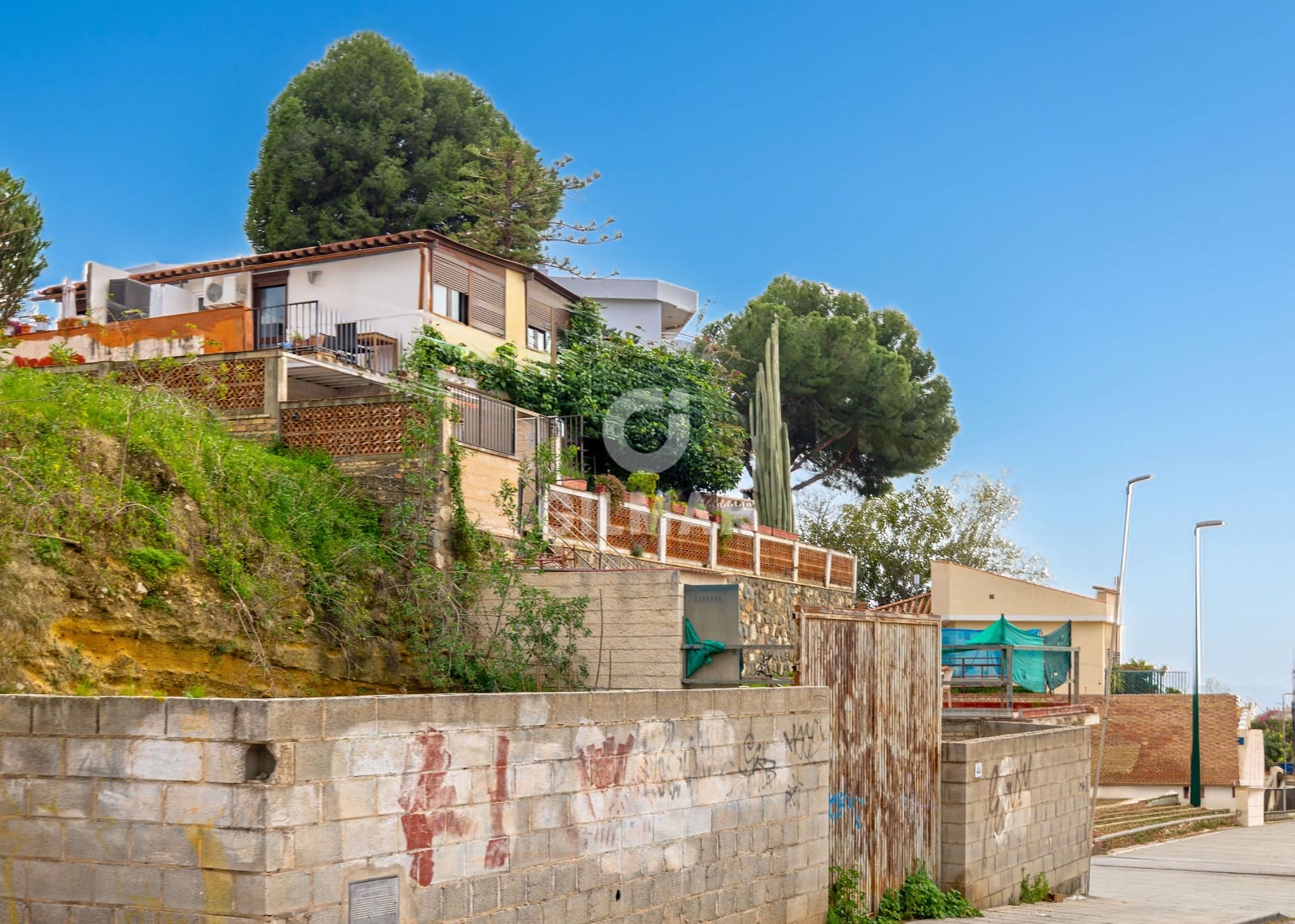 6 soveværelse Villa til salg i Malaga by med garage - € 825.000 (Ref: 9239368)