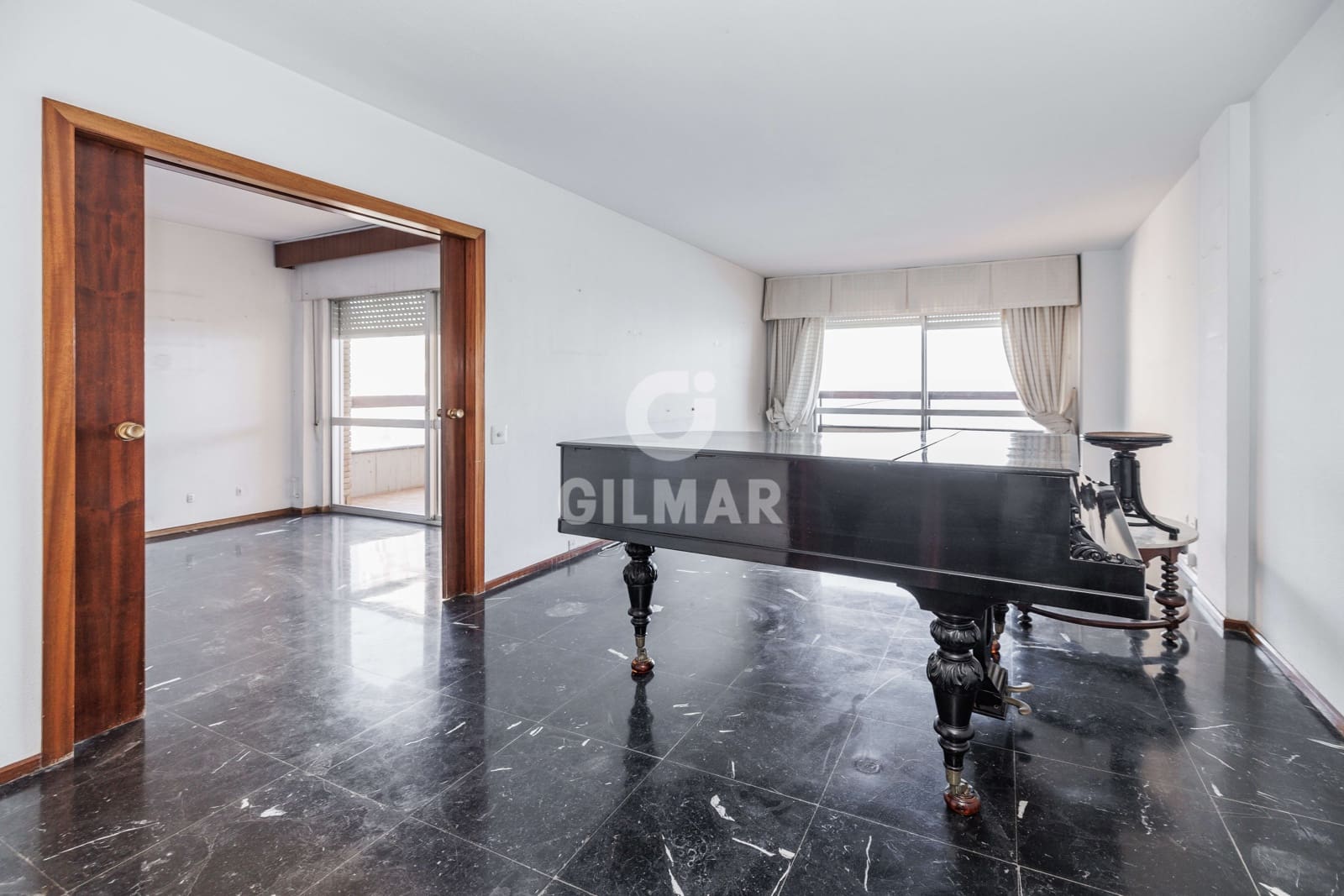 5 soveværelse Lejlighed til salg i Malaga by med garage - € 1.700.000 (Ref: 9239373)