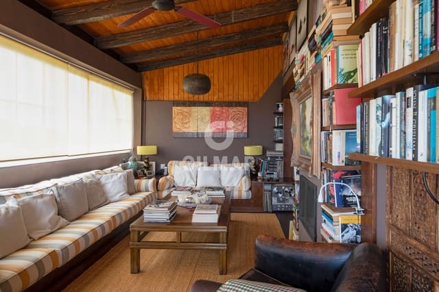 5 makuuhuone Paritalo myytävänä paikassa El Limonar, Málaga kaupunki mukana 
autotalli - 2 500 000 € (Ref: 9239374)