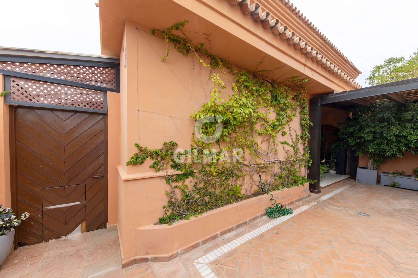 5 slaapkamer Halfvrijstaande villa te koop in Malaga stad met garage - € 2.500.000 (Ref: 9239374)