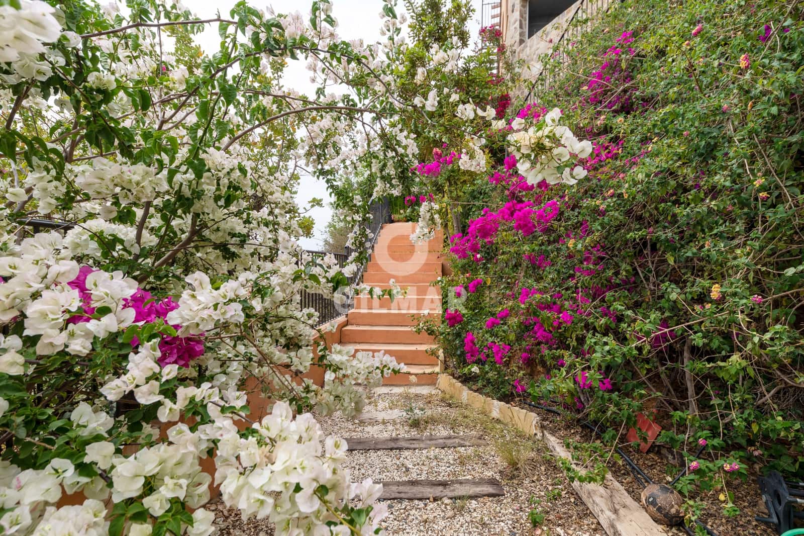 5 slaapkamer Halfvrijstaande villa te koop in Malaga stad met garage - € 2.500.000 (Ref: 9239374)