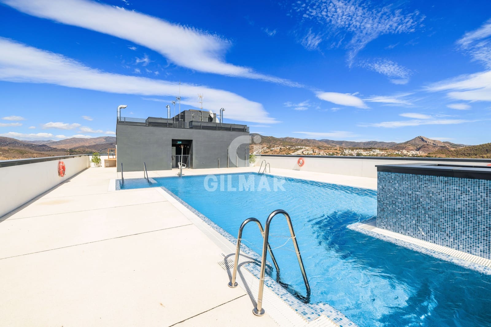 2 soveværelse Lejlighed til salg i Malaga by med swimmingpool garage - € 447.000 (Ref: 9239376)