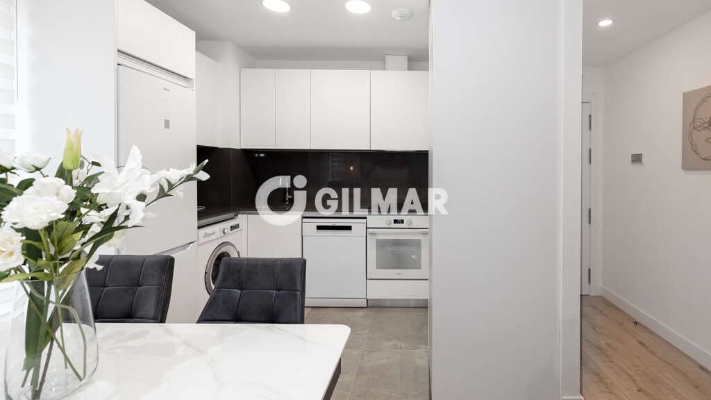 2 soverom Leilighet til salgs i Malaga by med svømmebasseng garasje - € 447 000 (Ref: 9239376)