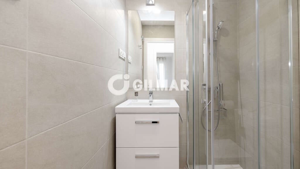 2 soverom Leilighet til salgs i Malaga by med svømmebasseng garasje - € 447 000 (Ref: 9239376)