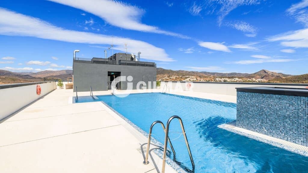 2 soverom Leilighet til salgs i Malaga by med svømmebasseng garasje - € 447 000 (Ref: 9239376)