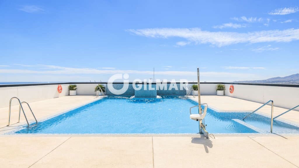 2 soverom Leilighet til salgs i Malaga by med svømmebasseng garasje - € 447 000 (Ref: 9239376)