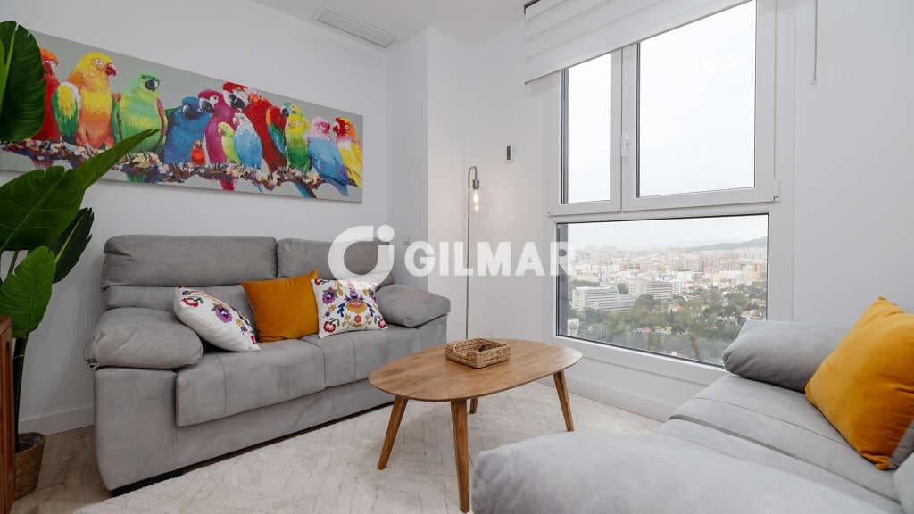 2 soverom Leilighet til salgs i Malaga by med svømmebasseng garasje - € 447 000 (Ref: 9239376)