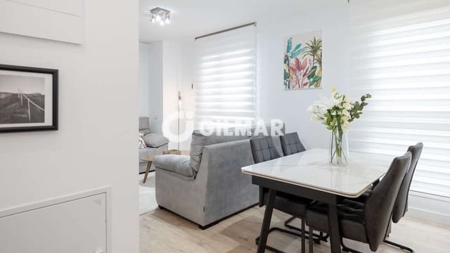 2 bedroom Flat for sale in El Molinillo, Málaga city with pool garage - € 447,000 (Ref: 9239376)