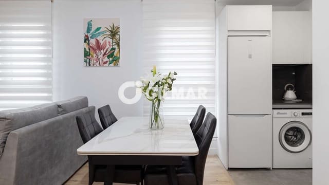 2 bedroom Flat for sale in El Molinillo, Málaga city with pool garage - € 447,000 (Ref: 9239376)