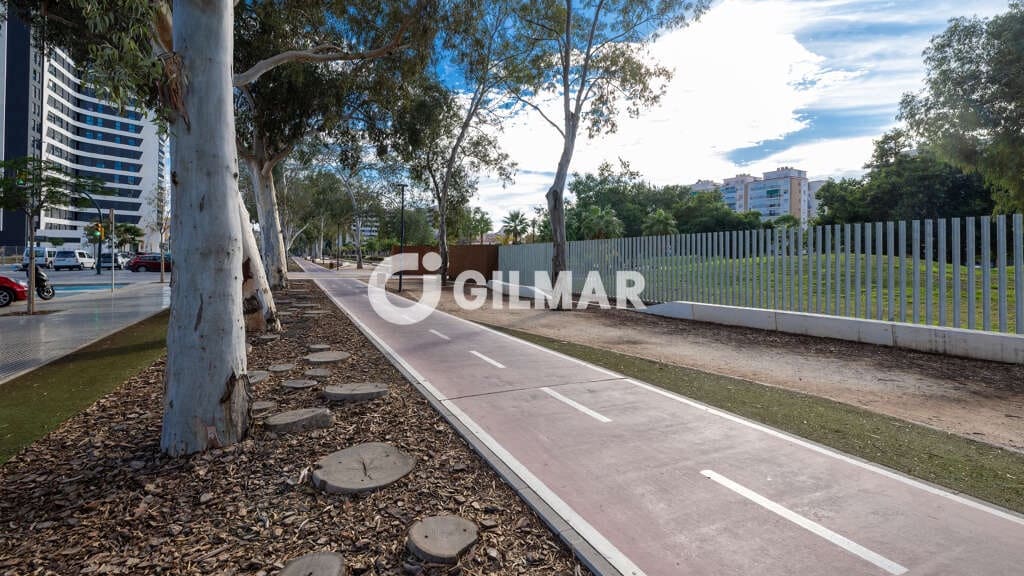 2 soverom Leilighet til salgs i Malaga by med svømmebasseng garasje - € 447 000 (Ref: 9239376)