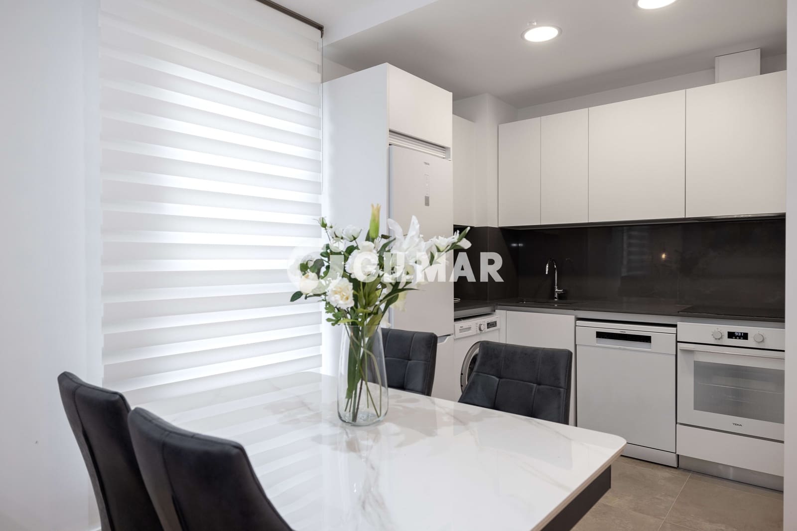 2 soveværelse Lejlighed til salg i Malaga by med swimmingpool garage - € 447.000 (Ref: 9239376)