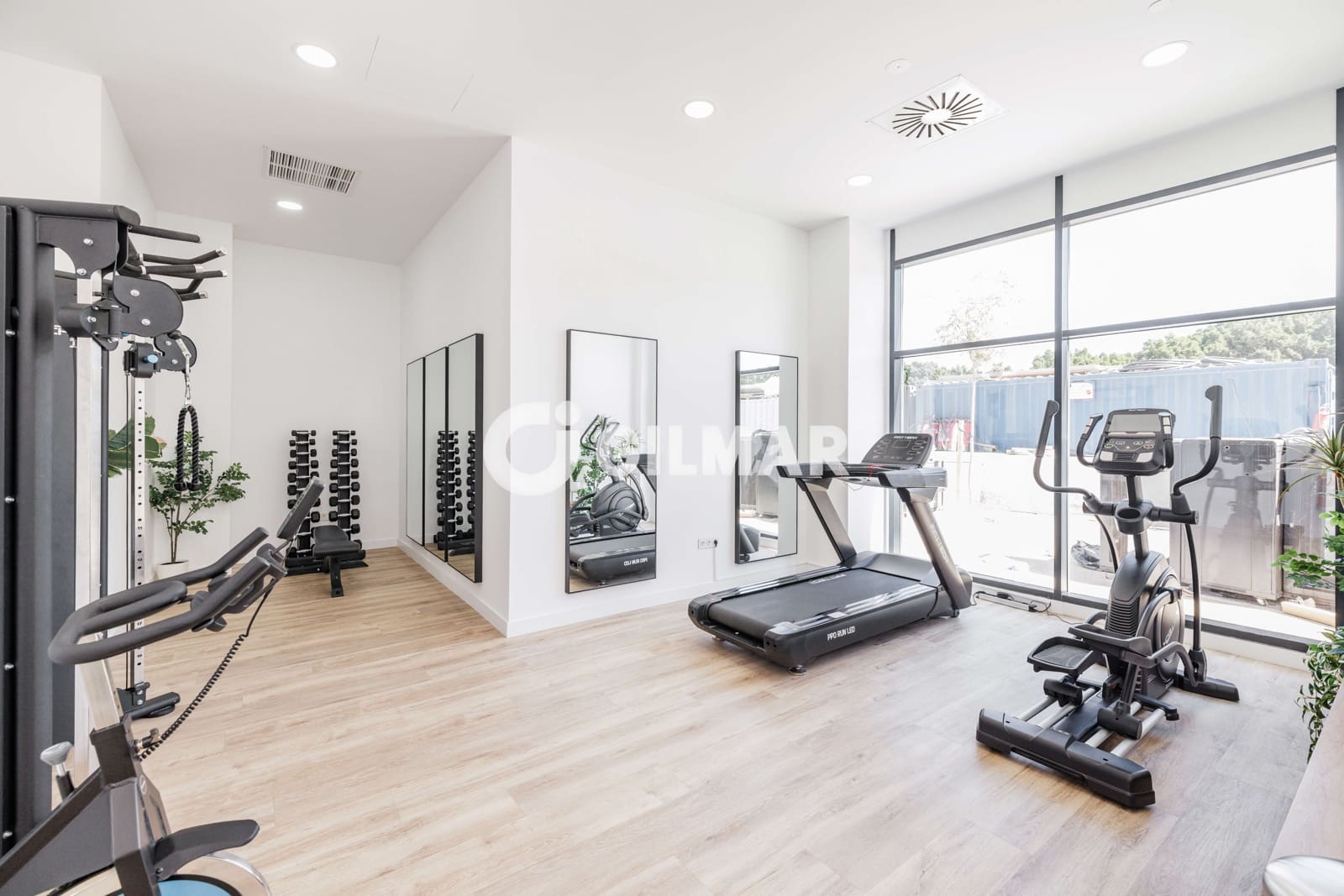 2 soveværelse Lejlighed til salg i Malaga by med swimmingpool garage - € 447.000 (Ref: 9239376)